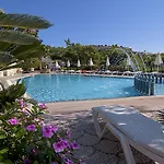 Stella View Aparthotel Pefki