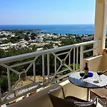 Stella View Aparthotel 3*