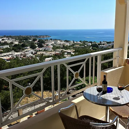 Stella View Studios Hotel 3*